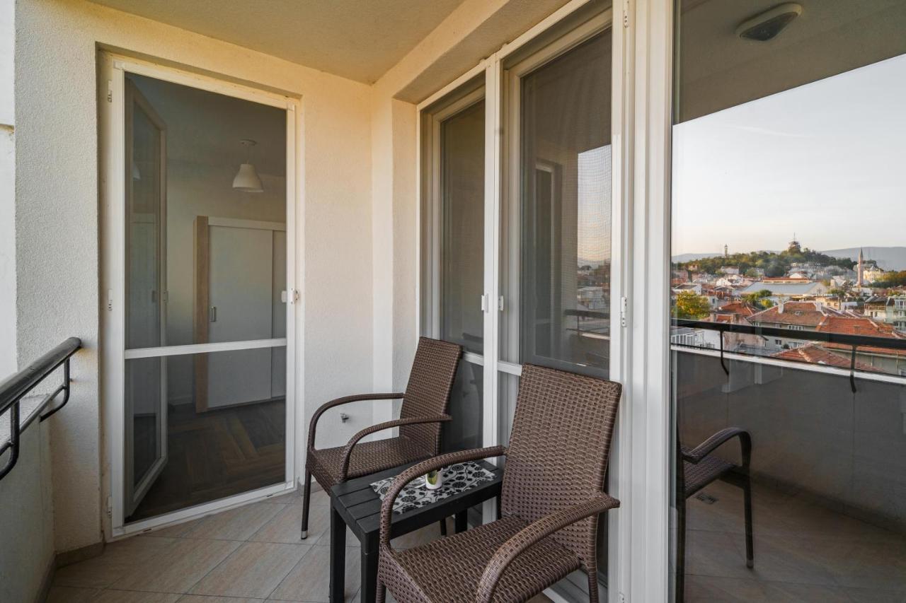South Panoramic Apartment In The Art District Of Kapana พลอฟดิฟ ภายนอก รูปภาพ